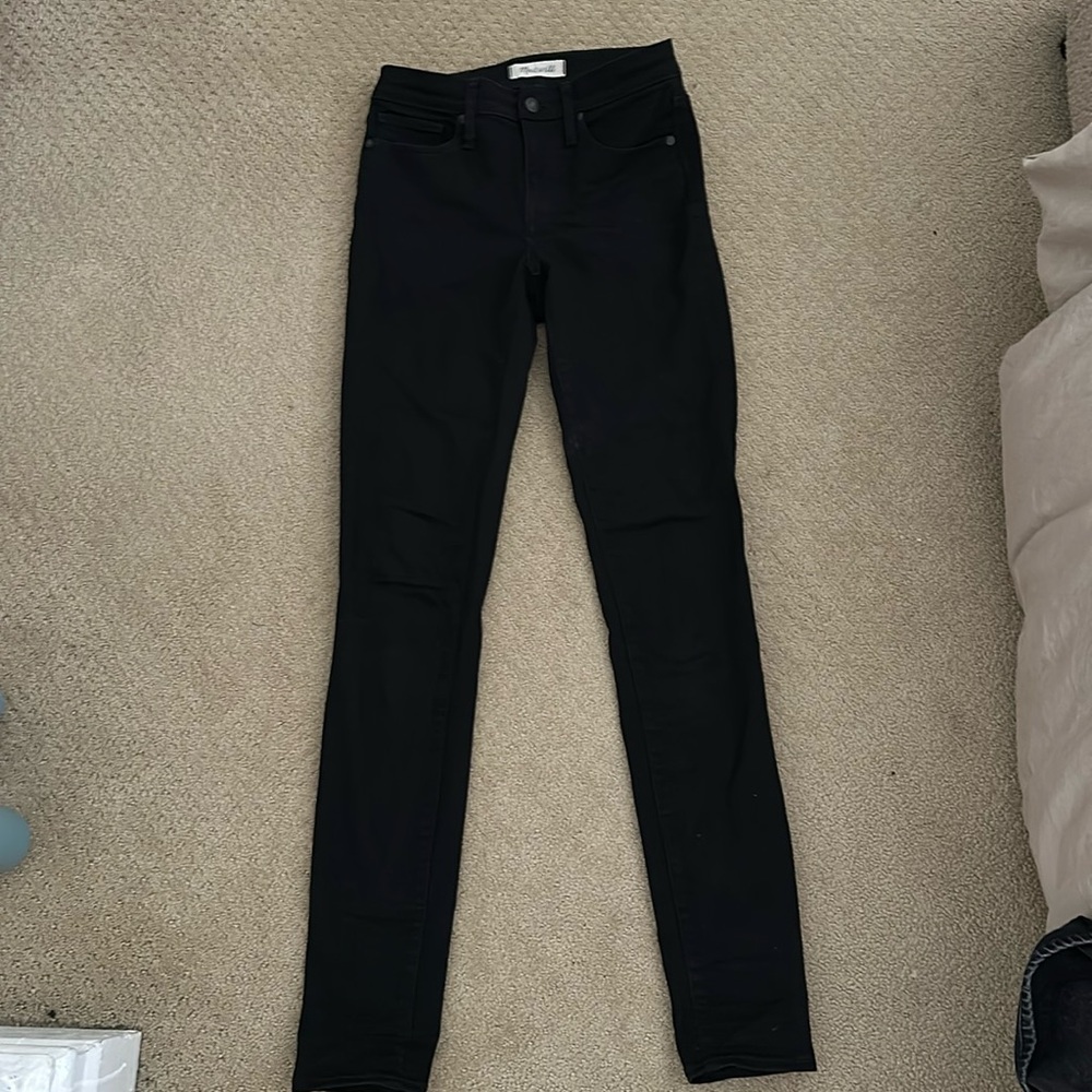 Madewell Black Skinny Jeans (size 26 Tall)
